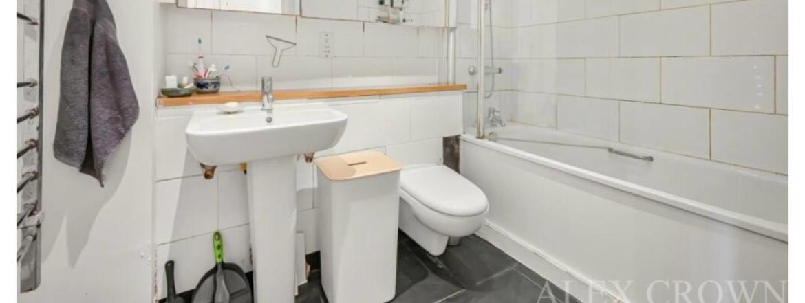 One Bedroom In A Gated Community Appartement