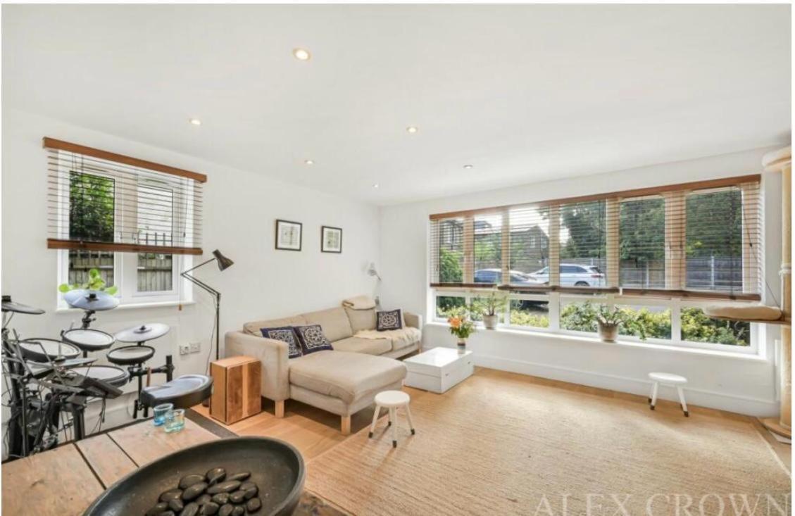 Appartement One Bedroom In A Gated Community Londres
