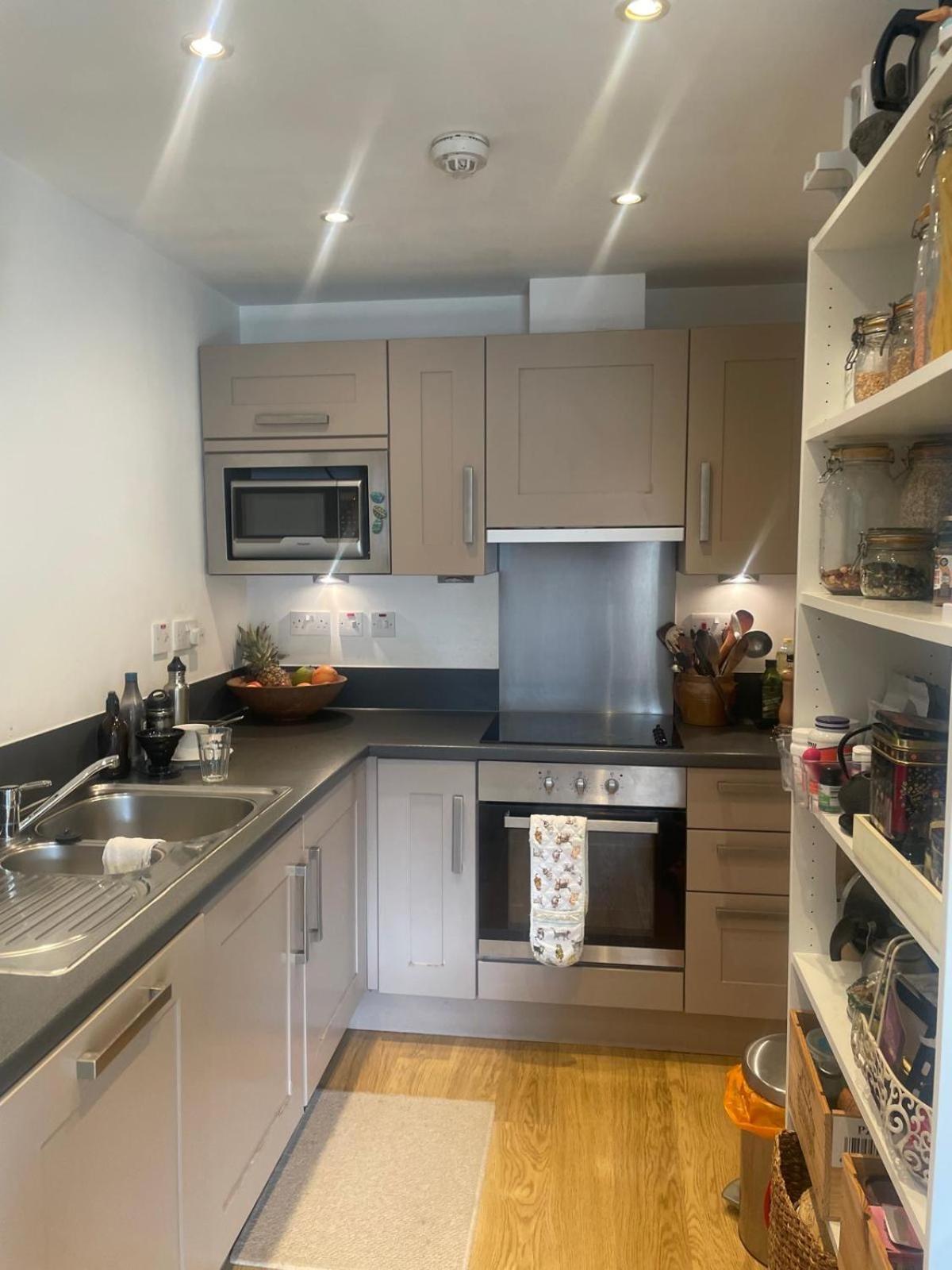 One Bedroom In A Gated Community Appartement *
