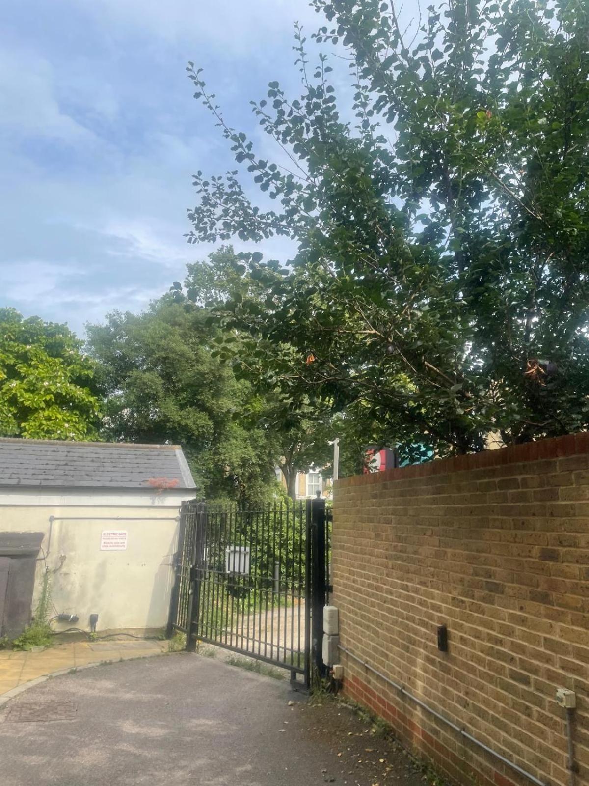 Appartement One Bedroom In A Gated Community